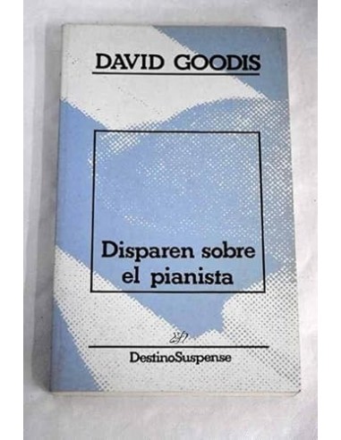 DISPAREN SOBRE EL PIANISTA