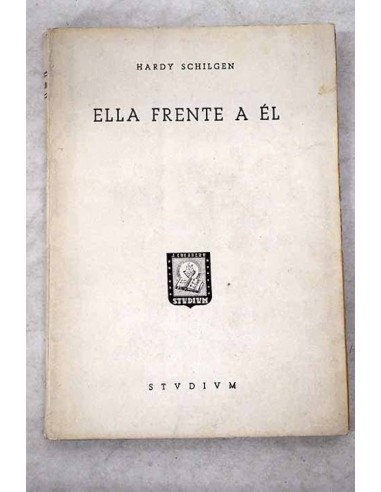 ELLA FRENTE A ÉL