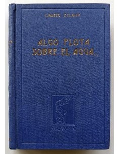 ALGO FLOTA SOBRE EL AGUA