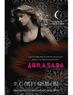 ABRASADA La casa de la Noche 7