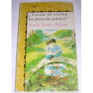 TOCAN EL VIOLIN LOS PECES DE COLORES