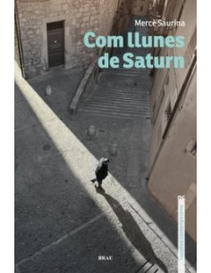 COM LLUNES DE SATURN