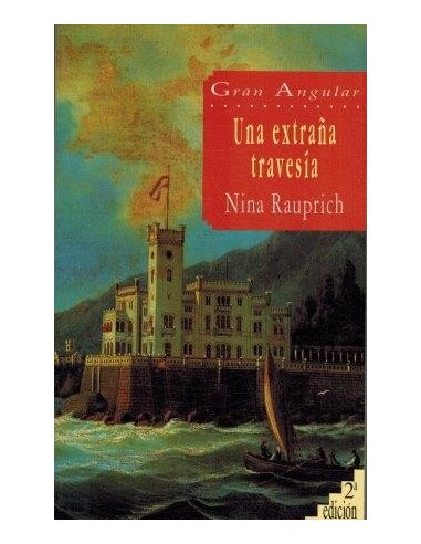 UNA EXTRAÑA TRAVESÍA